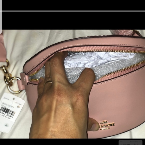 Nwt Selena Gomez coach pink mauve fanny pack - Picture 6 of 7